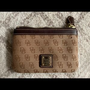 Small Dooney and Bourke wallet
